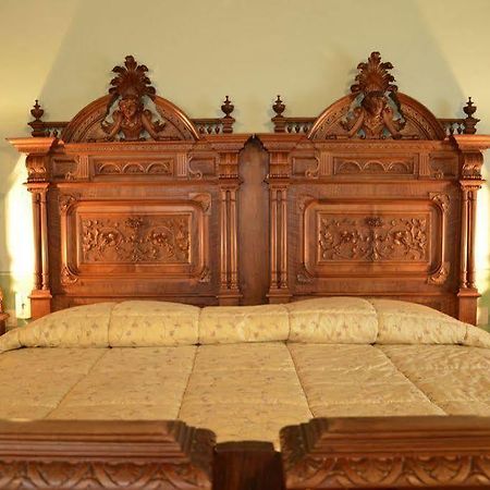 Agriturismo Le Due Torri Torre Quadrano スペッロ エクステリア 写真
